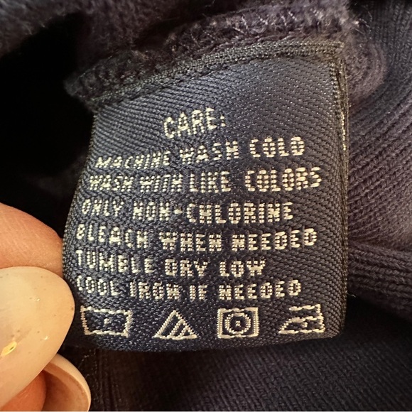 Ralph Lauren Navy Sweatshirt with Gold Emblem - Picture 12 of 15